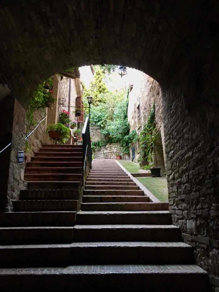 Assisi Street scene on italy pilgrimage tour