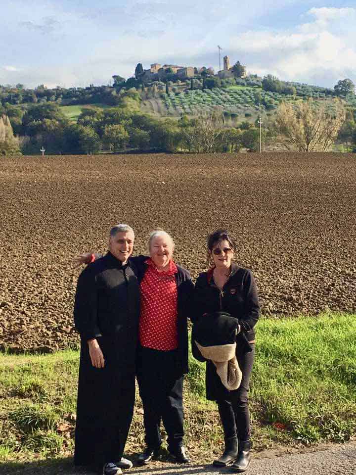 Assisi pilgrims in Italy on tour