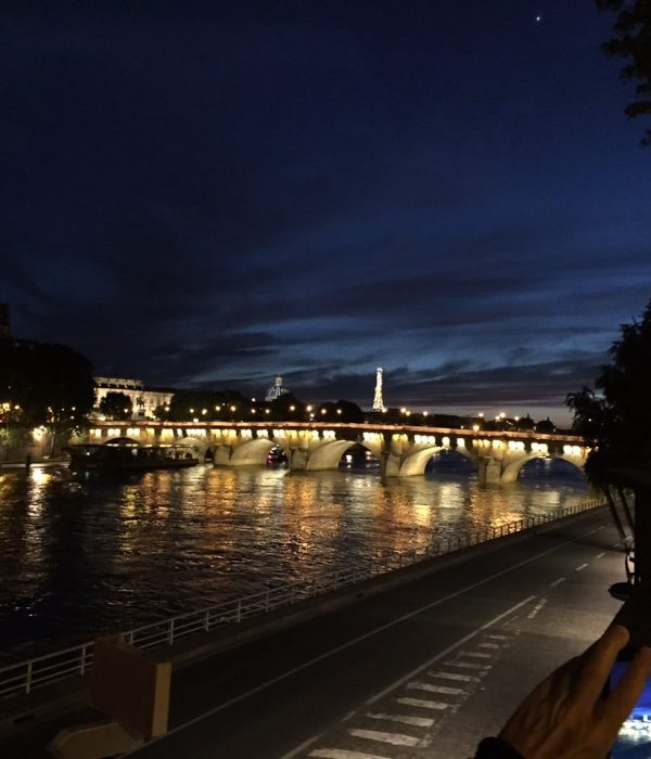 paris-night-bridge france pilgrimage tour