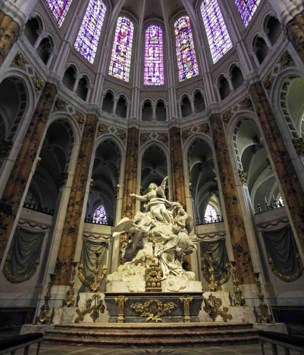 chartres cathedral high altar france pilgrimage tour