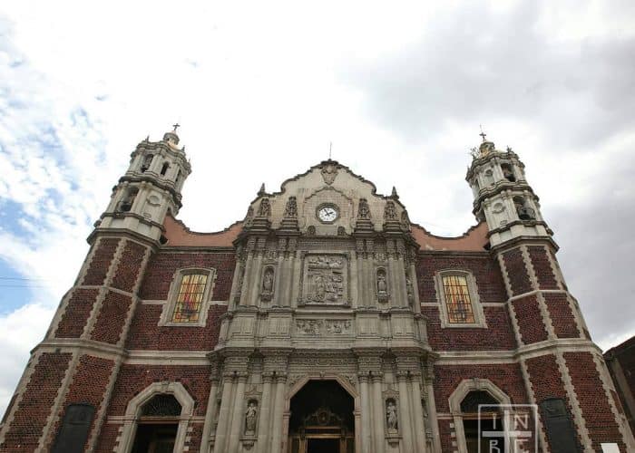 old Guadalupe basilica mexico pilgrimage tour