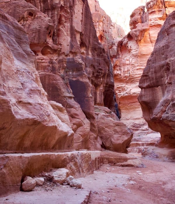 Petra-cracks